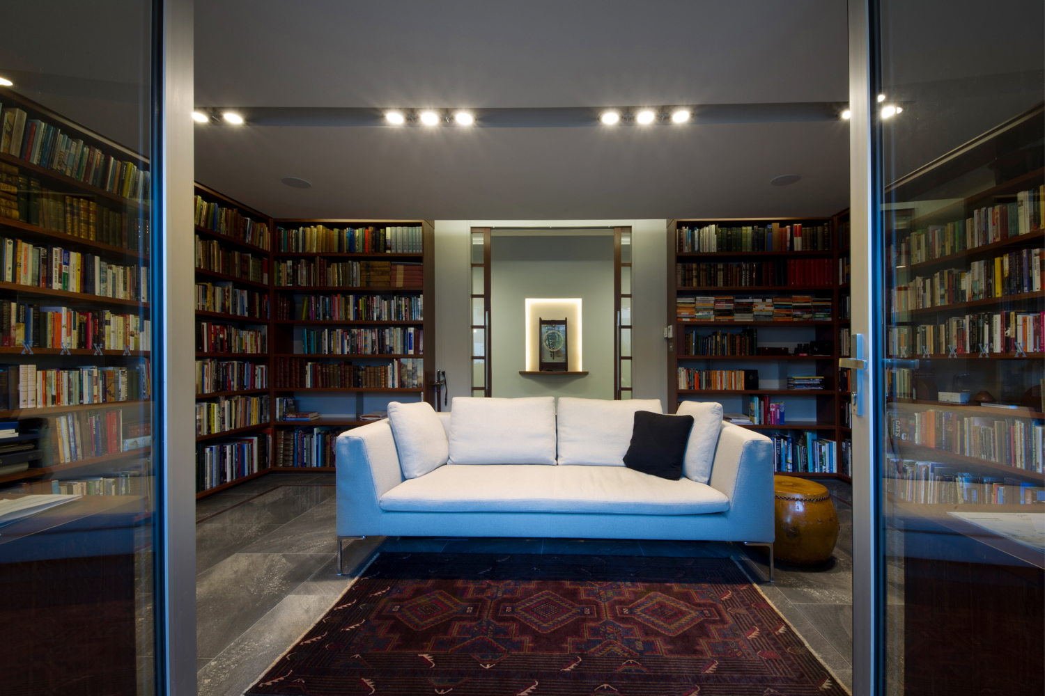 MMM Luxe Library 